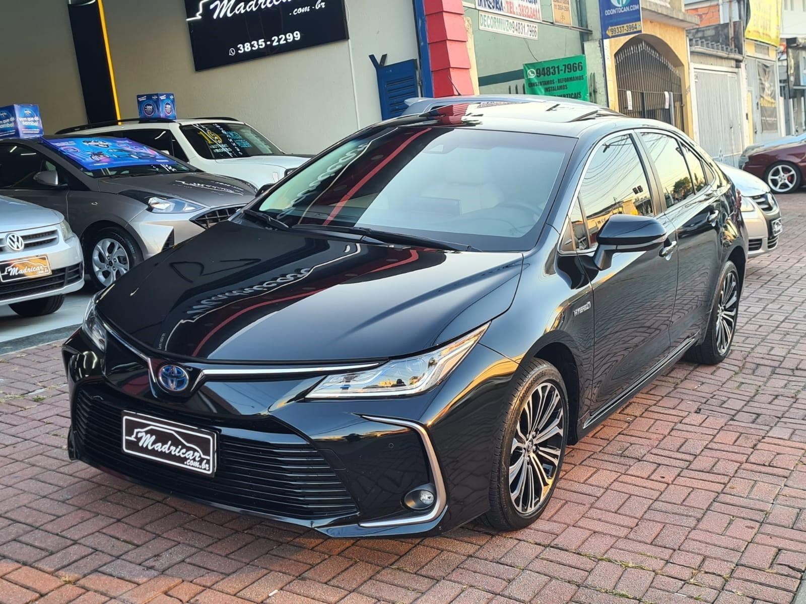 //www.autoline.com.br/carro/toyota/corolla-18-sedan-altis-premium-hybrid-16v-flex-4p-cvt/2023/sao-paulo-sp/24322533