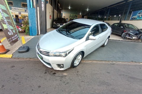 //www.autoline.com.br/carro/toyota/corolla-18-gli-16v-flex-4p-automatico/2016/santa-fe-do-sul-sp/24483294