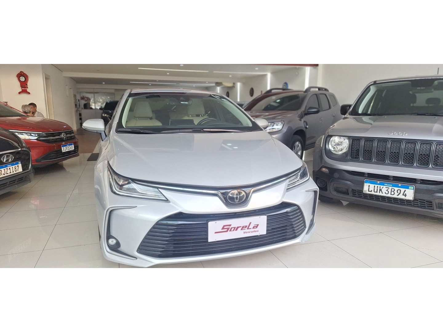 //www.autoline.com.br/carro/toyota/corolla-20-sedan-altis-premium-16v-flex-4p-cvt/2020/niteroi-rj/24494499
