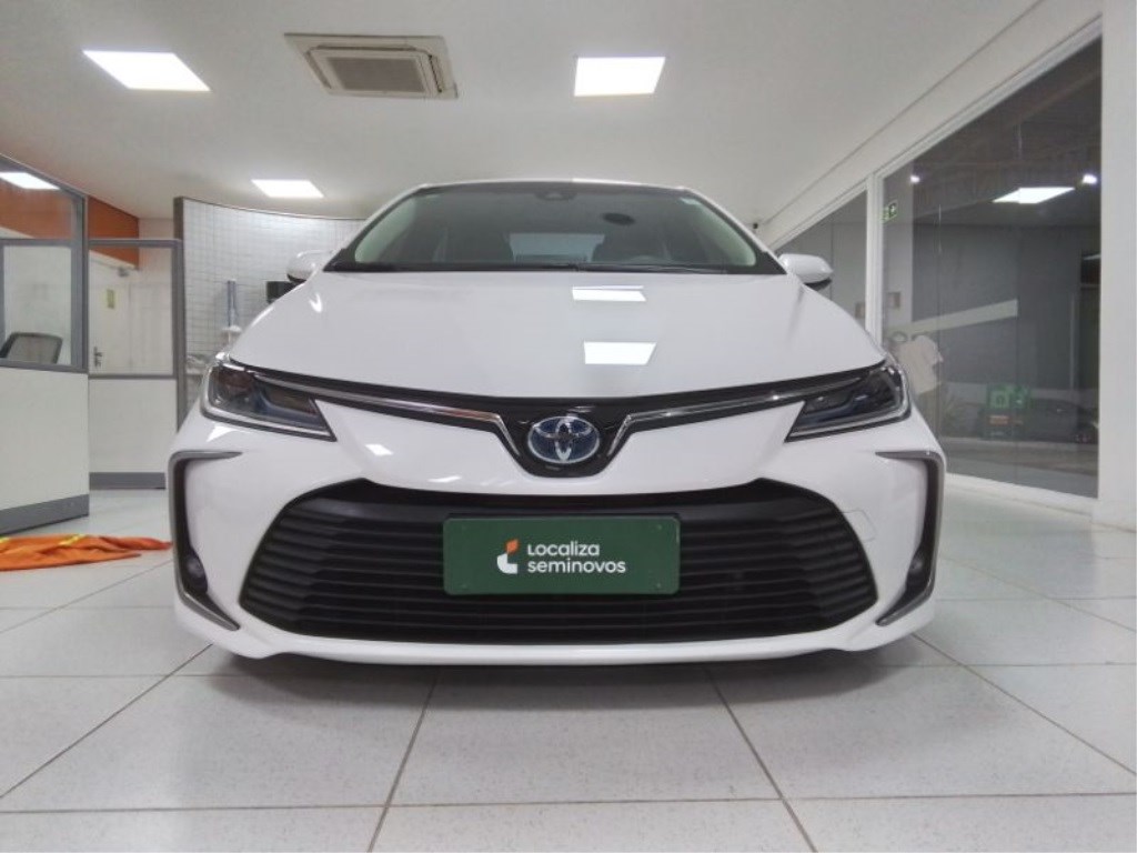 //www.autoline.com.br/carro/toyota/corolla-18-altis-premium-hybrid-16v-flex-4p-cvt/2022/maceio-al/24509106