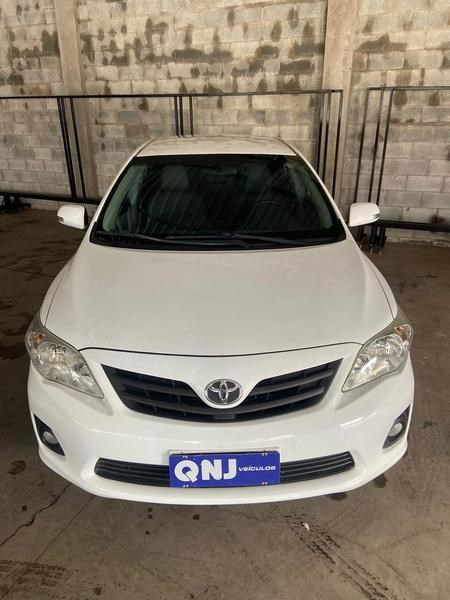 //www.autoline.com.br/carro/toyota/corolla-20-xei-16v-flex-4p-automatico/2014/brasilia-df/24597130