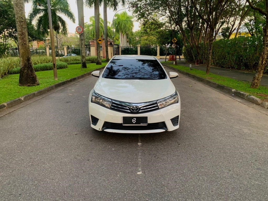 //www.autoline.com.br/carro/toyota/corolla-18-gli-16v-flex-4p-automatico/2017/rio-de-janeiro-rj/24600610