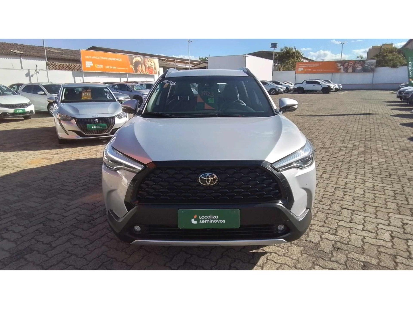 //www.autoline.com.br/carro/toyota/corolla-20-sedan-altis-premium-16v-flex-4p-cvt/2023/brasilia-df/24626265