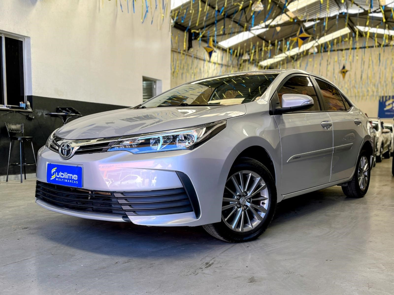//www.autoline.com.br/carro/toyota/corolla-18-gli-upper-16v-flex-4p-automatico/2019/contagem-mg/24637390