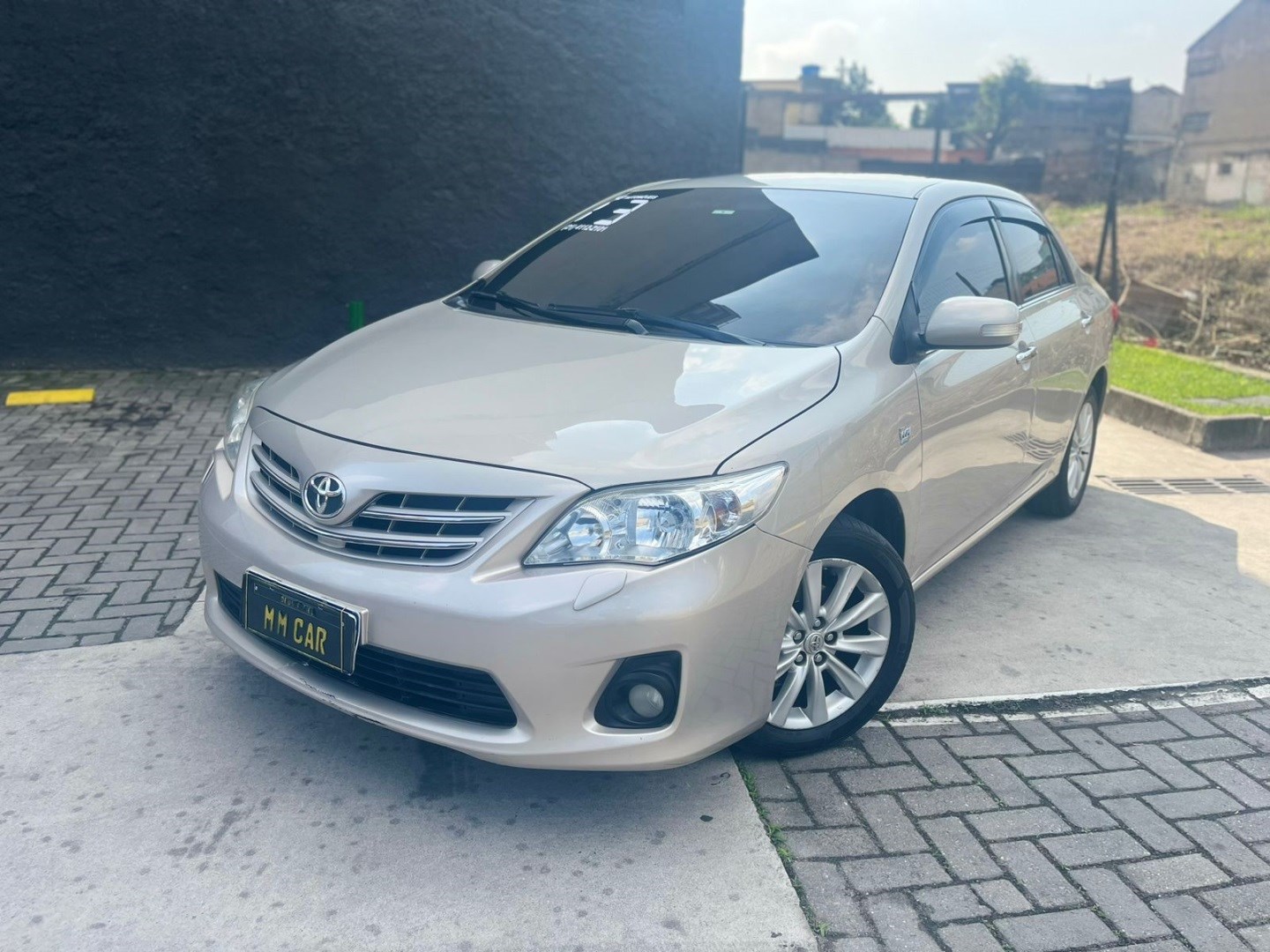 //www.autoline.com.br/carro/toyota/corolla-20-altis-16v-flex-4p-automatico/2013/rio-de-janeiro-rj/24734596