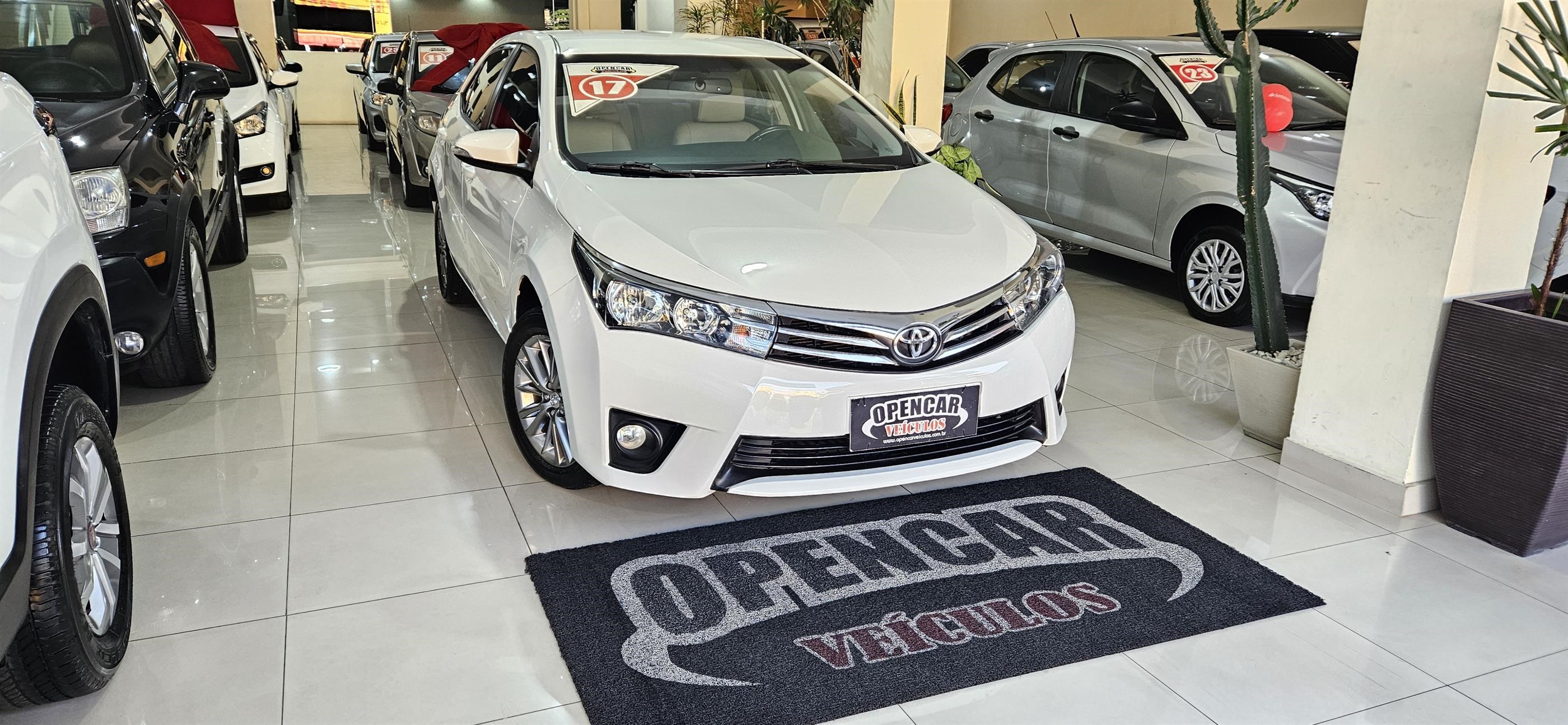 //www.autoline.com.br/carro/toyota/corolla-20-xei-16v-flex-4p-automatico/2017/sao-paulo-sp/24740307