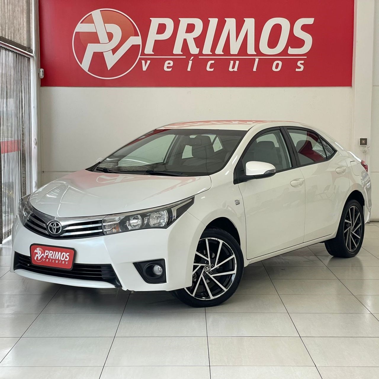 //www.autoline.com.br/carro/toyota/corolla-20-xei-16v-flex-4p-automatico/2015/paulo-lopes-sc/24799551
