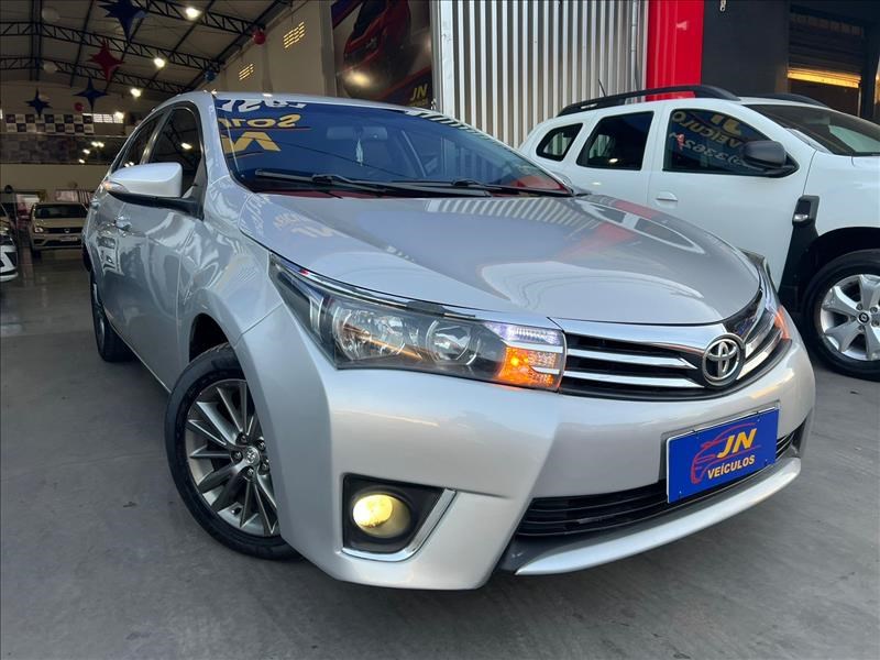 //www.autoline.com.br/carro/toyota/corolla-20-xei-16v-flex-4p-automatico/2017/varzea-grande-mt/24800816