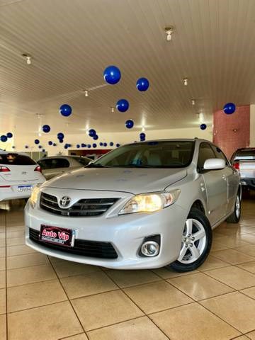 //www.autoline.com.br/carro/toyota/corolla-18-xli-16v-flex-4p-automatico/2013/bom-jesus-go/24820508