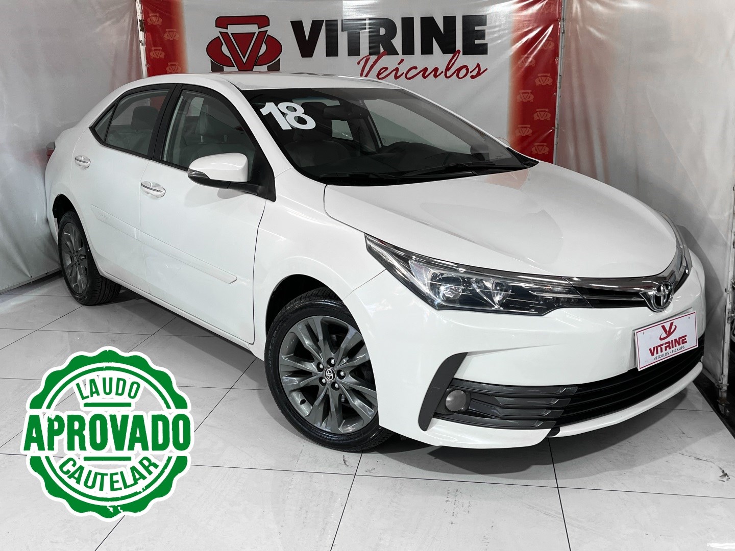 //www.autoline.com.br/carro/toyota/corolla-20-xei-16v-flex-4p-automatico/2018/belo-horizonte-mg/24831996