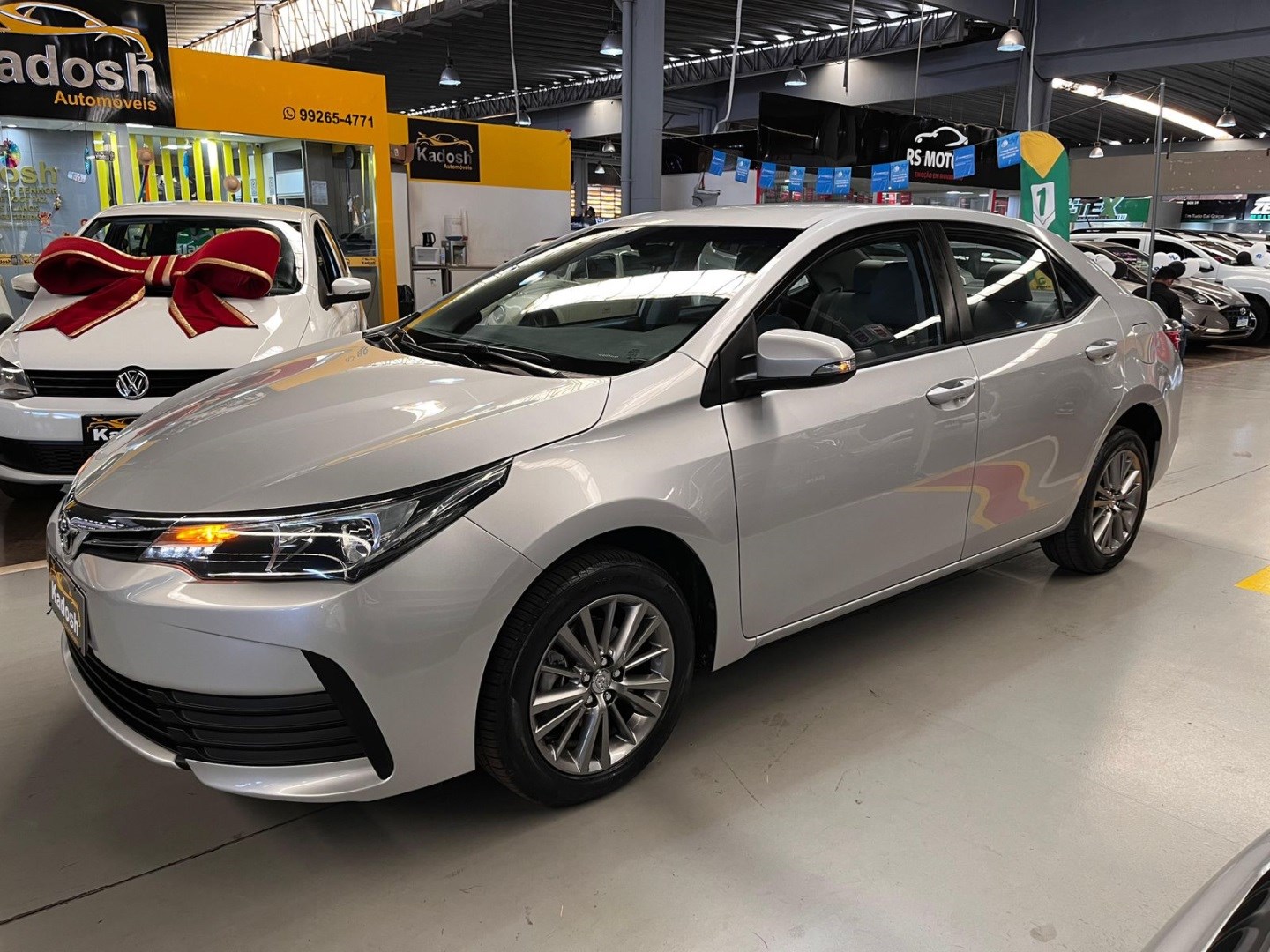 //www.autoline.com.br/carro/toyota/corolla-18-gli-16v-flex-4p-automatico/2019/cuiaba-mt/24847776