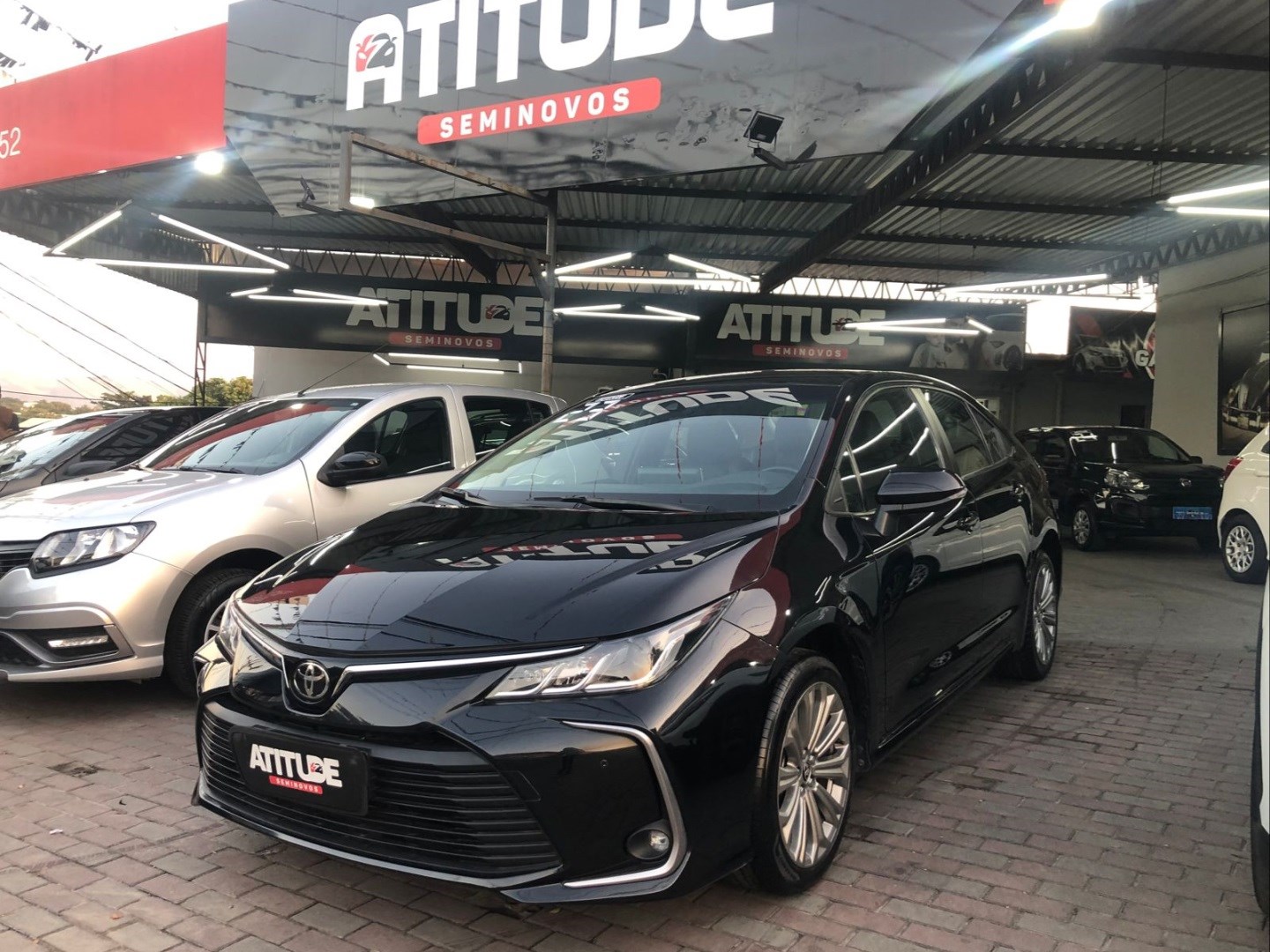 //www.autoline.com.br/carro/toyota/corolla-20-sedan-xei-16v-flex-4p-cvt/2023/rio-de-janeiro-rj/24886939