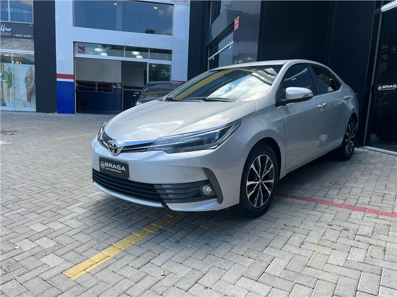 //www.autoline.com.br/carro/toyota/corolla-20-altis-16v-flex-4p-automatico/2019/pelotas-rs/24889326