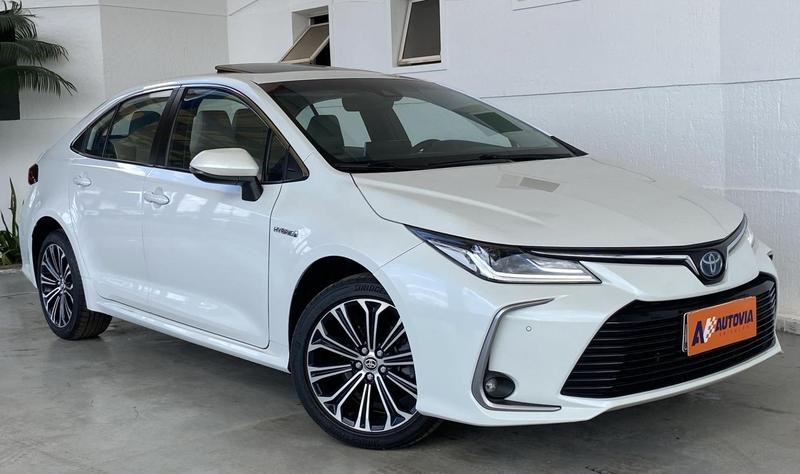//www.autoline.com.br/carro/toyota/corolla-18-altis-premium-hybrid-16v-flex-4p-cvt/2022/brasilia-df/24898193