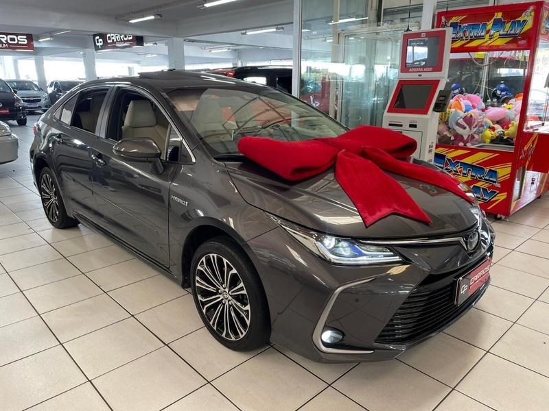 //www.autoline.com.br/carro/toyota/corolla-18-altis-premium-hybrid-16v-flex-4p-cvt/2022/curitiba-pr/24900955