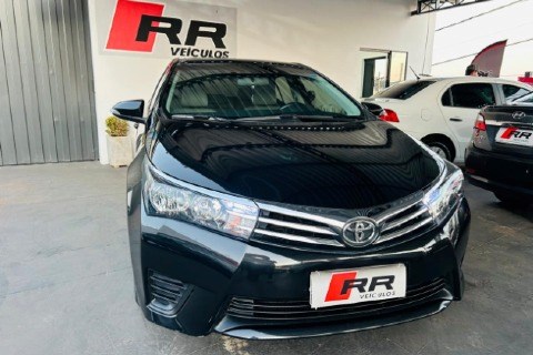 //www.autoline.com.br/carro/toyota/corolla-18-gli-16v-flex-4p-automatico/2017/avare-sp/24902629