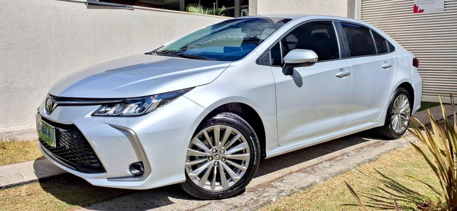 //www.autoline.com.br/carro/toyota/corolla-20-sedan-xei-16v-flex-4p-cvt/2024/belo-horizonte-mg/24915639