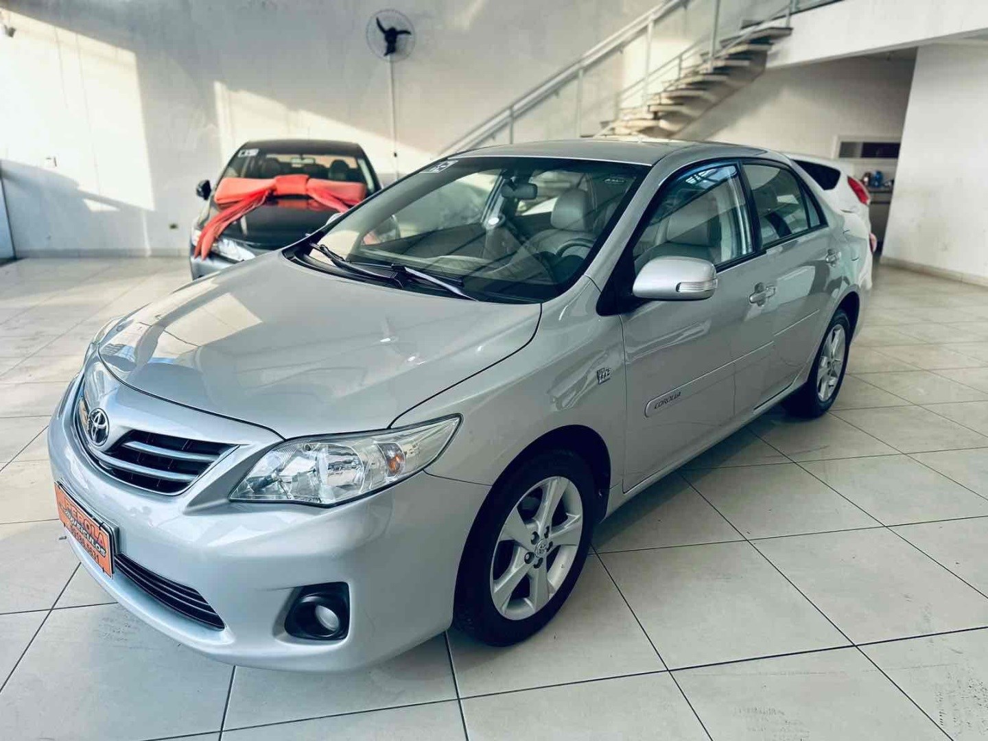 //www.autoline.com.br/carro/toyota/corolla-20-xei-16v-flex-4p-automatico/2012/santa-barbara-doeste-sp/24920825