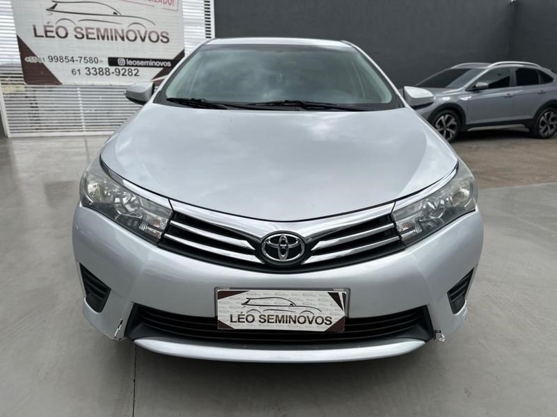 //www.autoline.com.br/carro/toyota/corolla-18-gli-16v-flex-4p-automatico/2017/brasilia-df/24937922