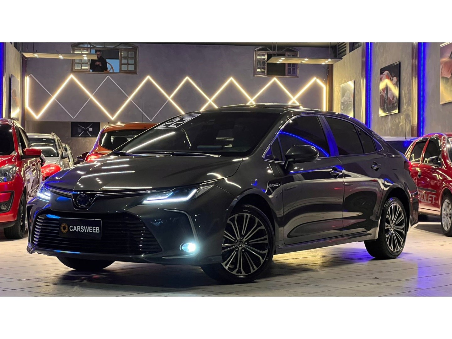 //www.autoline.com.br/carro/toyota/corolla-18-altis-premium-hybrid-16v-flex-4p-cvt/2022/santo-andre-sp/24941376