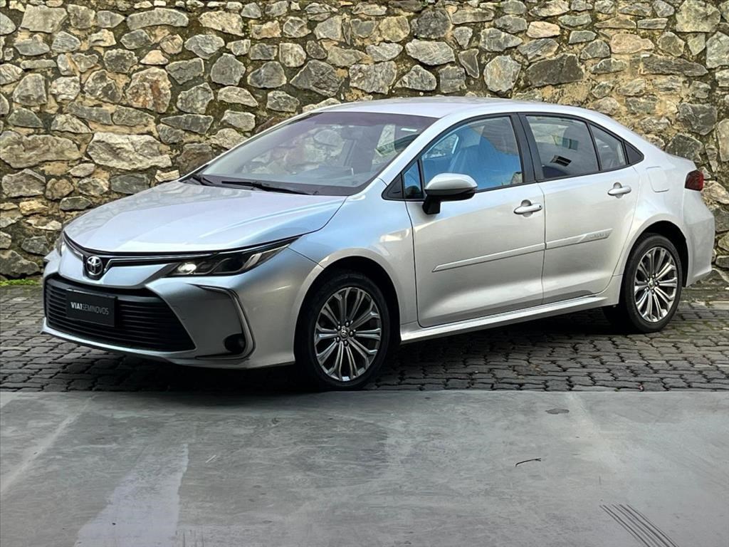 //www.autoline.com.br/carro/toyota/corolla-20-sedan-xei-16v-flex-4p-cvt/2020/salvador-ba/24946755