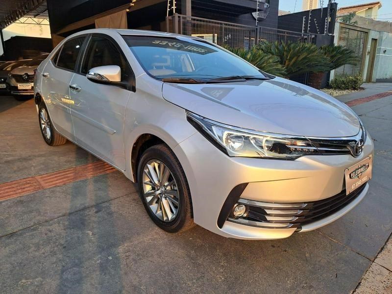 //www.autoline.com.br/carro/toyota/corolla-18-gli-upper-16v-flex-4p-automatico/2018/campo-grande-ms/25005863