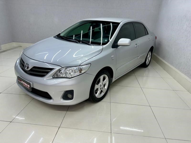 //www.autoline.com.br/carro/toyota/corolla-18-gli-16v-flex-4p-manual/2012/curitiba-pr/25030157