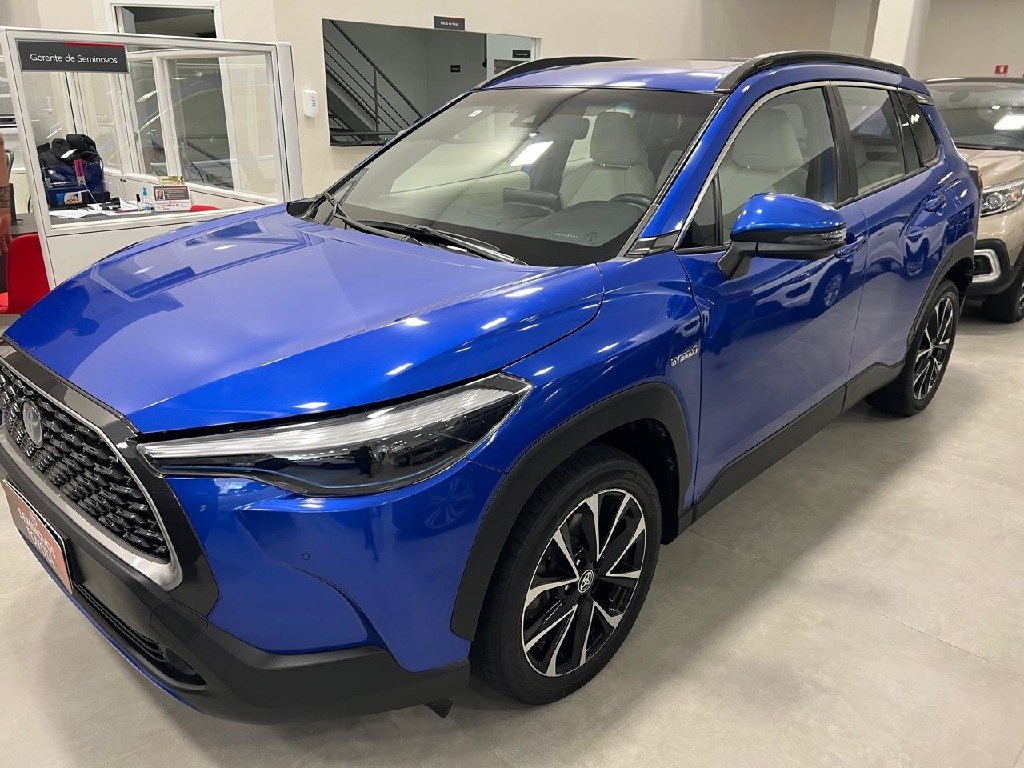 //www.autoline.com.br/carro/toyota/corolla-cross-18-hev-xrx-16v-flex-4p-cvt/2022/salvador-ba/24486788