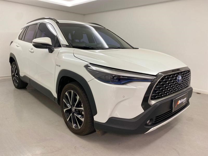 //www.autoline.com.br/carro/toyota/corolla-cross-18-hev-xrx-16v-flex-4p-cvt/2022/brasilia-df/24908336