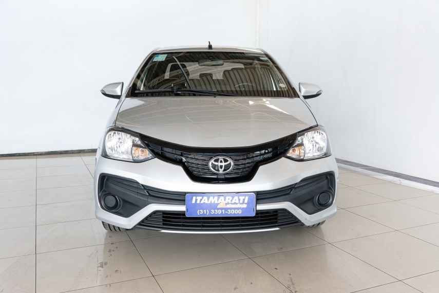//www.autoline.com.br/carro/toyota/etios-15-sedan-x-plus-16v-flex-4p-automatico/2020/contagem-mg/23590960