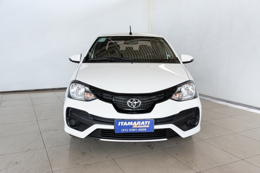 //www.autoline.com.br/carro/toyota/etios-15-sedan-x-plus-16v-flex-4p-automatico/2021/contagem-mg/23592809
