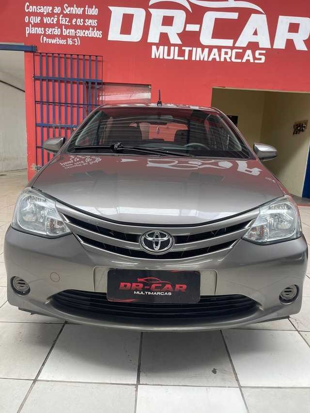 //www.autoline.com.br/carro/toyota/etios-15-hatch-xs-16v-flex-4p-automatico/2017/sao-luis-ma/23874053
