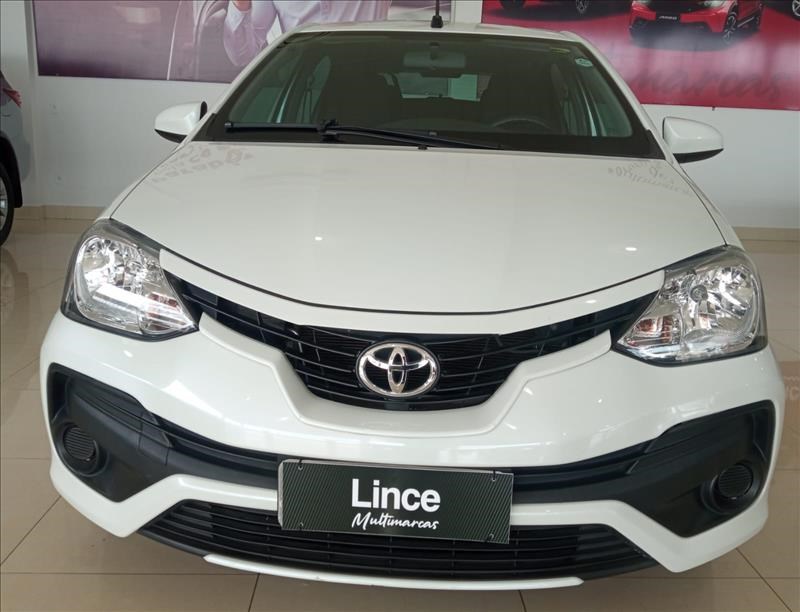 //www.autoline.com.br/carro/toyota/etios-13-hatch-x-16v-flex-4p-manual/2018/goiania-go/24043614