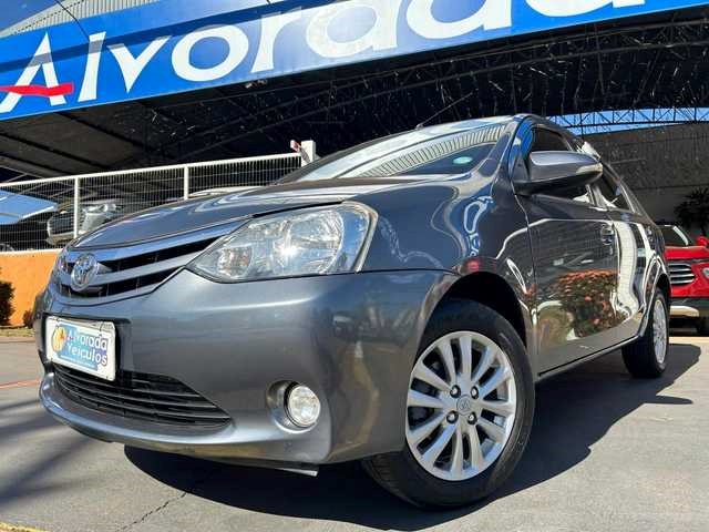 //www.autoline.com.br/carro/toyota/etios-15-sedan-xls-16v-flex-4p-manual/2015/tres-lagoas-ms/24243971