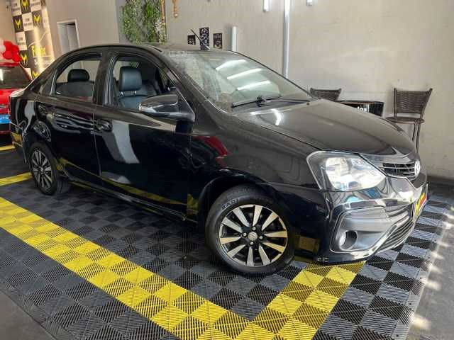 //www.autoline.com.br/carro/toyota/etios-15-sedan-xls-16v-flex-4p-automatico/2019/campos-dos-goytacazes-rj/24262955