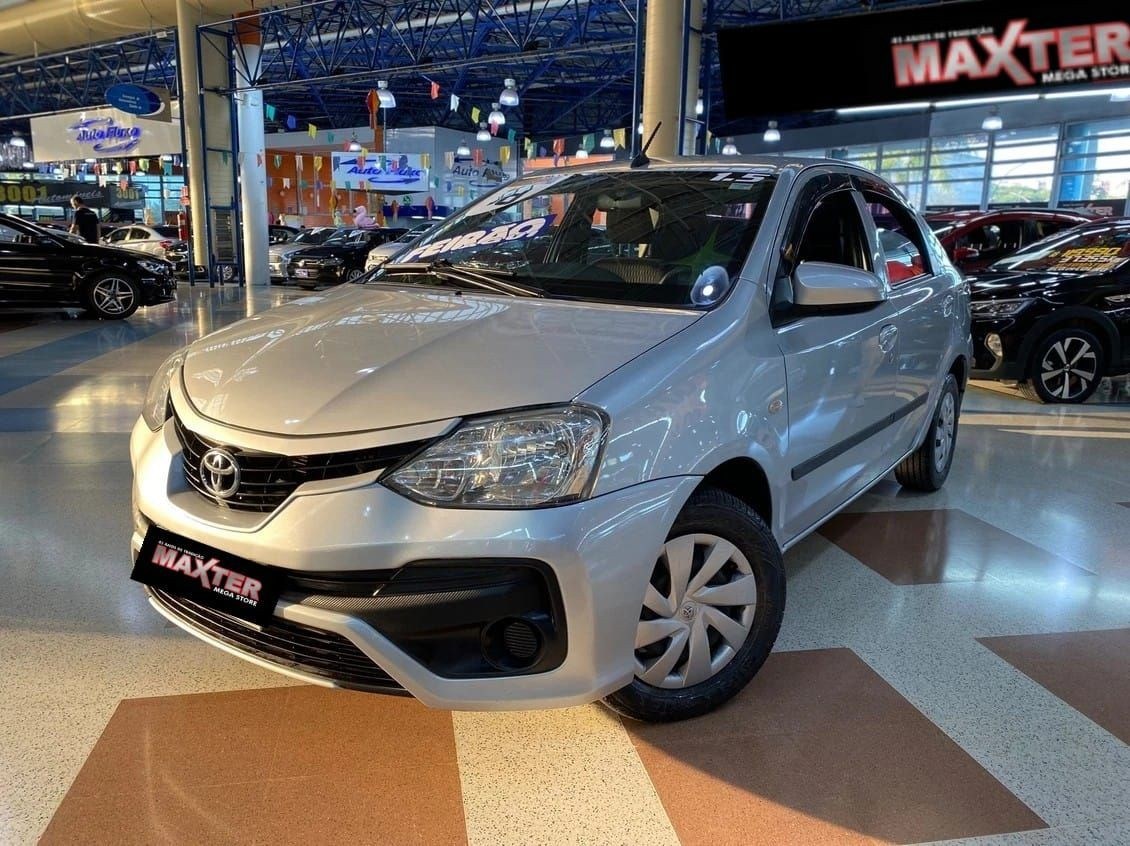 //www.autoline.com.br/carro/toyota/etios-15-sedan-x-16v-flex-4p-automatico/2018/sao-paulo-sp/24361997