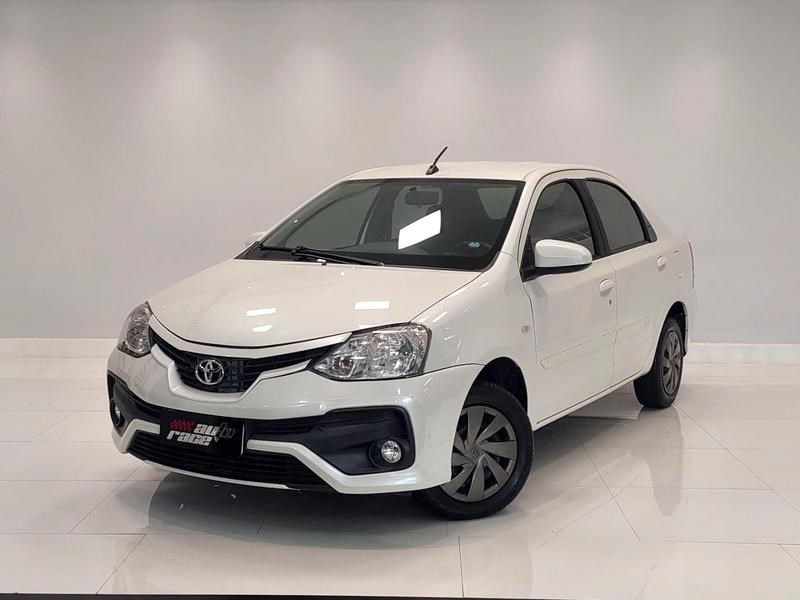 //www.autoline.com.br/carro/toyota/etios-15-sedan-x-16v-flex-4p-manual/2018/curitiba-pr/24451914