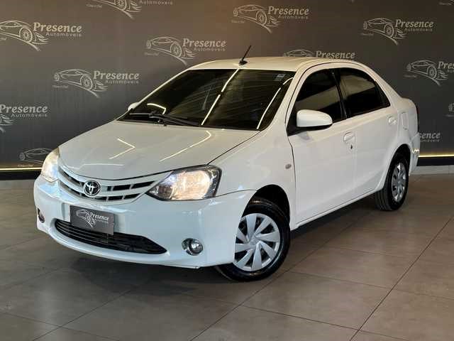 //www.autoline.com.br/carro/toyota/etios-15-sedan-x-16v-flex-4p-manual/2017/arapongas-pr/24510529