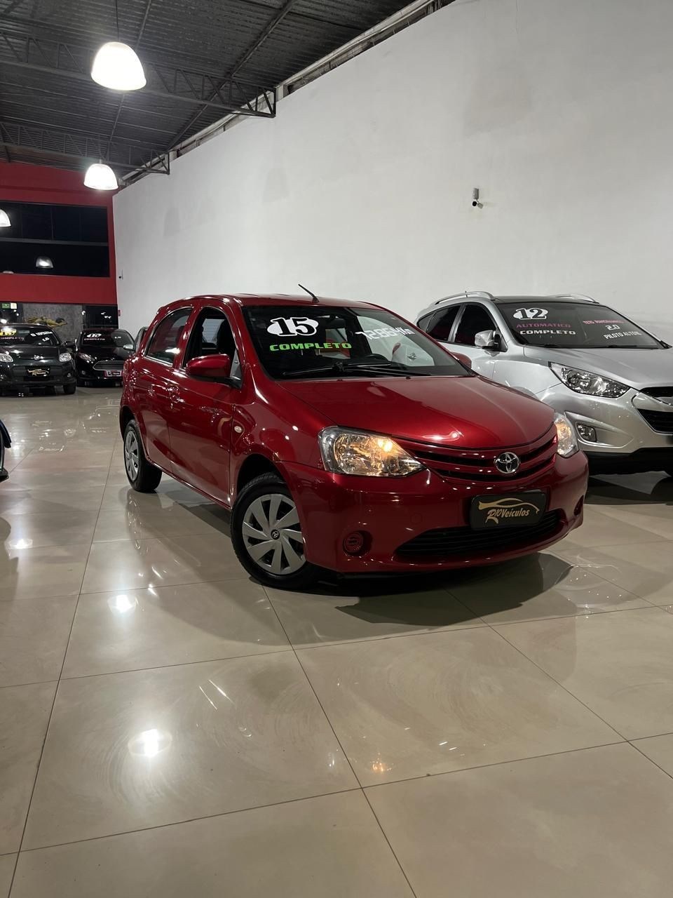 //www.autoline.com.br/carro/toyota/etios-13-hatch-x-16v-flex-4p-manual/2015/sao-paulo-sp/24749245