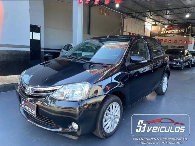 //www.autoline.com.br/carro/toyota/etios-15-hatch-xls-16v-flex-4p-manual/2015/jatai-go/24802989