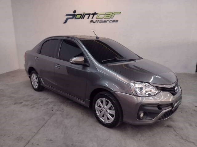 //www.autoline.com.br/carro/toyota/etios-15-sedan-xls-16v-flex-4p-automatico/2018/barueri-sp/24885263