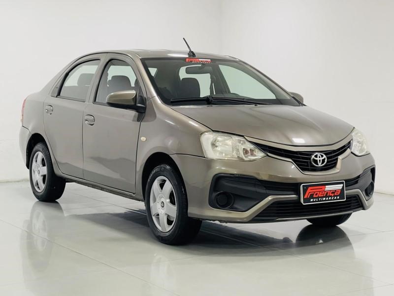 //www.autoline.com.br/carro/toyota/etios-15-sedan-x-16v-flex-4p-manual/2018/curitiba-pr/24900440
