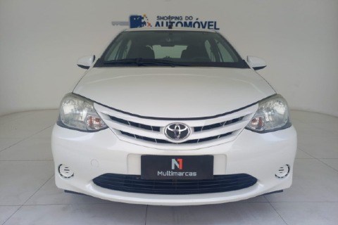 //www.autoline.com.br/carro/toyota/etios-13-hatch-x-16v-flex-4p-automatico/2017/recife-pe/24934316