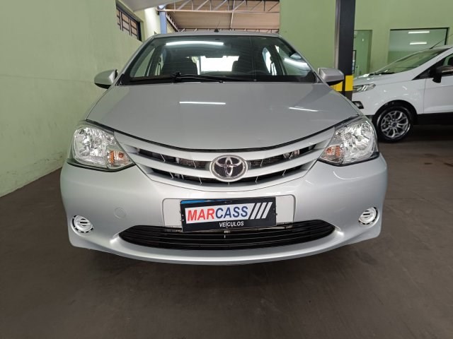 //www.autoline.com.br/carro/toyota/etios-13-hatch-16v-flex-4p-manual/2014/sao-jose-do-rio-preto-sp/24939450