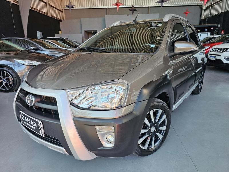 //www.autoline.com.br/carro/toyota/etios-15-cross-16v-flex-4p-automatico/2018/belo-horizonte-mg/25012166