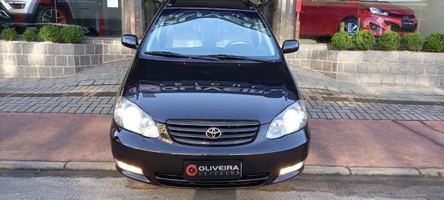 //www.autoline.com.br/carro/toyota/fielder-18-xei-16v-flex-4p-automatico/2005/tubarao-sc/24331966