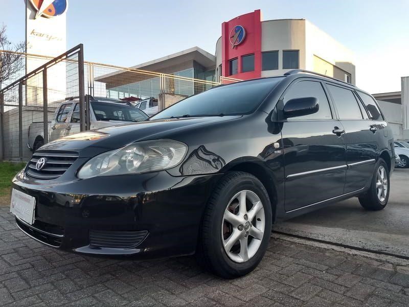 //www.autoline.com.br/carro/toyota/fielder-18-xei-16v-flex-4p-automatico/2005/curitiba-pr/25028435