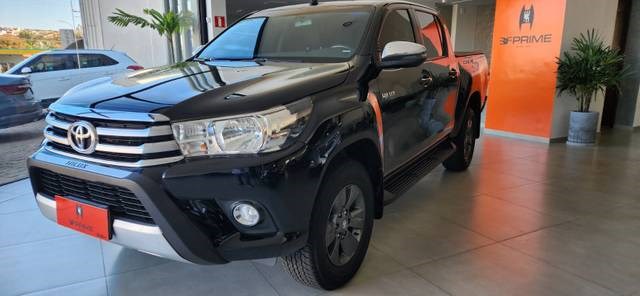 //www.autoline.com.br/carro/toyota/hilux-28-cd-srv-16v-diesel-4p-4x4-turbo-automatico/2018/espirito-santo-do-pinhal-sp/24000158