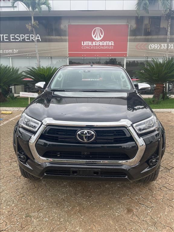 //www.autoline.com.br/carro/toyota/hilux-28-cd-srx-plus-16v-diesel-4p-4x4-turbo-automa/2024/imperatriz-ma/24207930