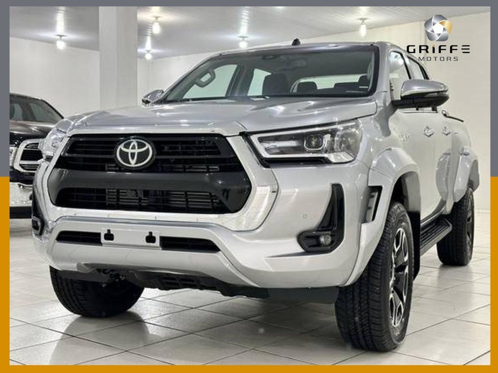 //www.autoline.com.br/carro/toyota/hilux-28-cd-srx-16v-diesel-4p-4x4-turbo-automatico/2024/sao-paulo-sp/24209465